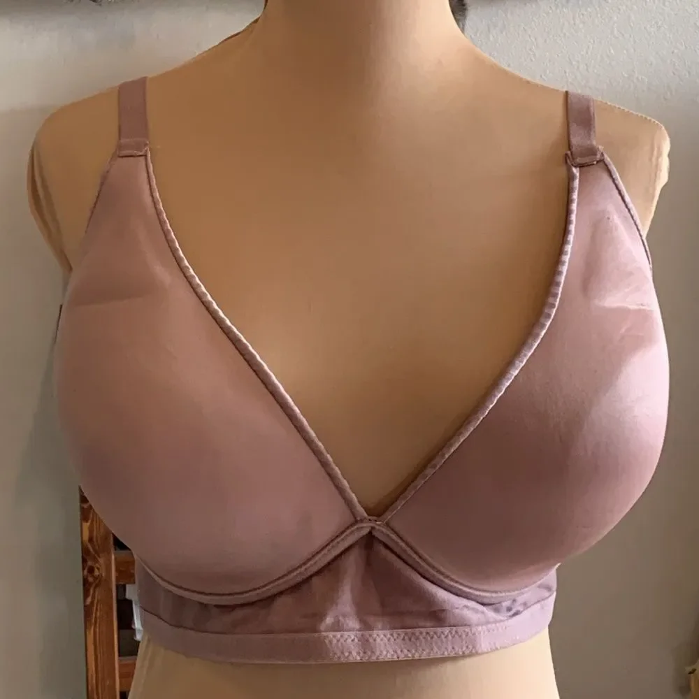 Adrienne Vittadini Wireless Bras Size 42 D